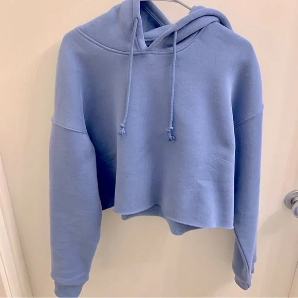 Oversized Soft Cropped Hoodie - Picture 2 of 3